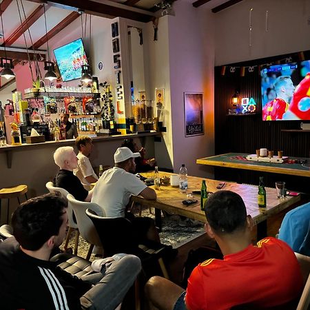 Hostel MHG Exteriör bild Sky Sports broadcast of the 2019 Tour de France